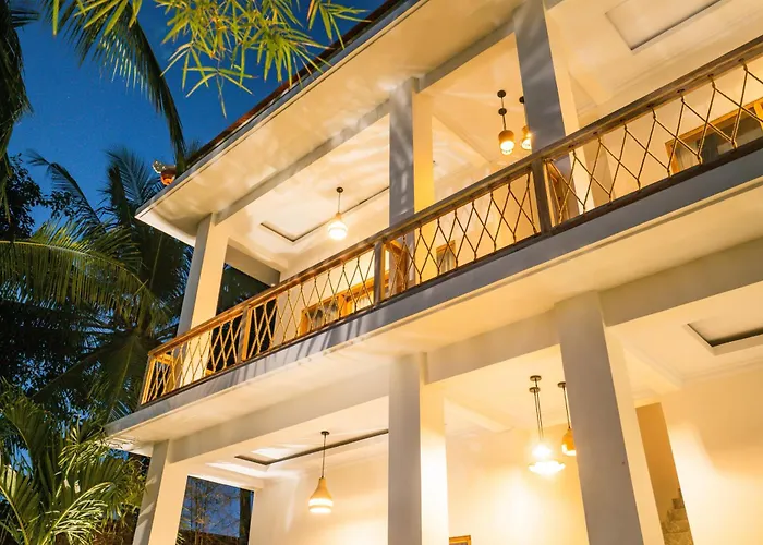 Penida Palm 4*