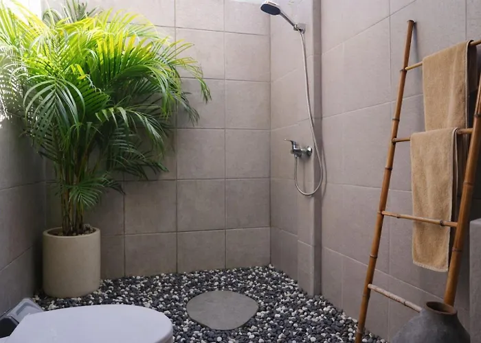 Penida Palm Casa de hóspedes 4*